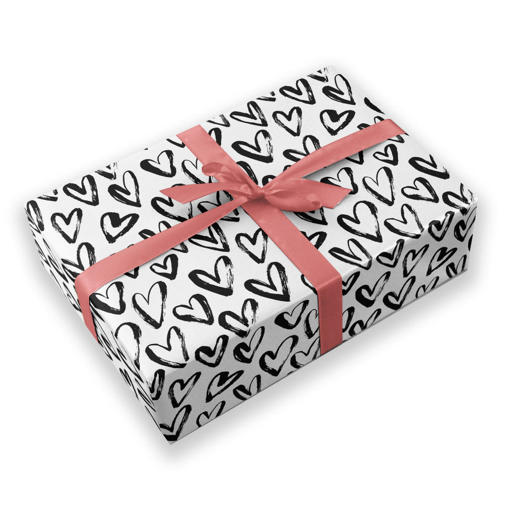 Luxury Recyclable Gift Wrap - Black & White Heart