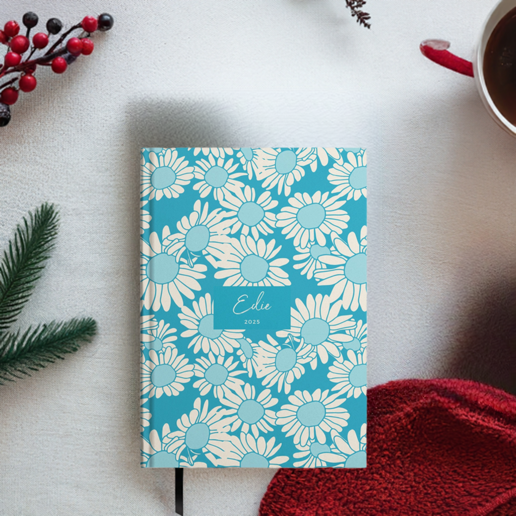 Personalised Turquoise Daisy 2025 Weekly Diary (A5)